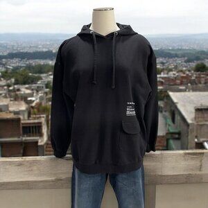 Boohoo Black Oversized Hoodie Graphic‎ Streetwear Aesthetic Athleisure Layering